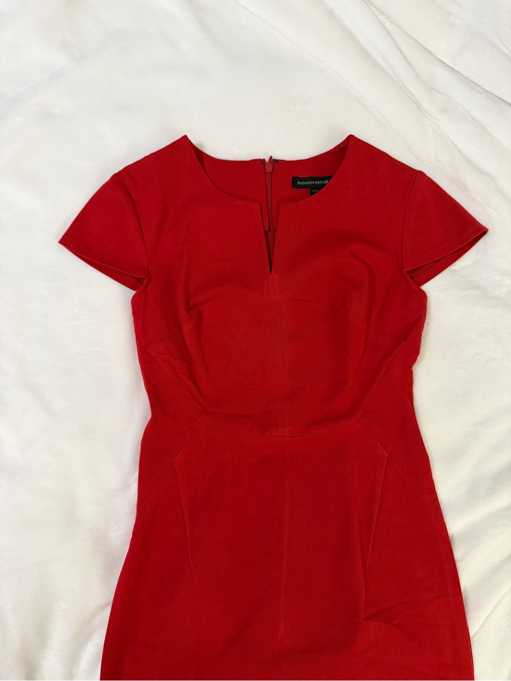 Banana Republic PETITE Red Short Sleeve Sheath Dress